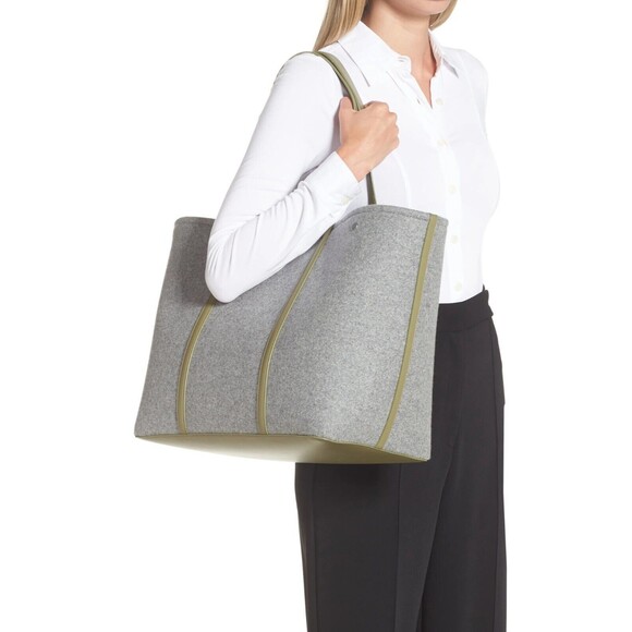 Loro Piana Women's XL Carry Everything Tote Melton Cashmere Leather Shopper Bag - Picture 2 of 7